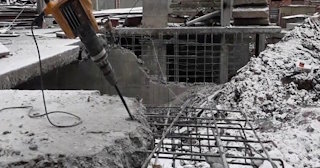 Демонтаж монолитного перекрытия в Сургуте - Профессиональная разборка от 817 руб.