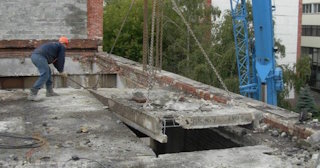 Демонтаж бетонной плиты: цена за м2 от 2043 рублей в Сургуте