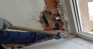 Демонтаж оконных откосов по выгодной цене от 511 руб. в Сургуте - Сварной-Срг
