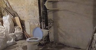 Демонтаж сантехкабины в панельном доме - цена от 1022 рублей | Сварной-Срг